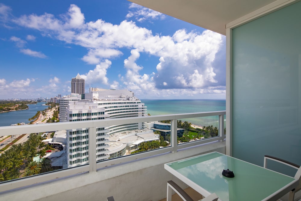 Fontainebleau Miami Beach Private Luxury Suites - photo 415