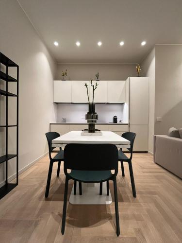 De Angeli's Suite — 4-Star Luxury Hotel in Milan, Italy