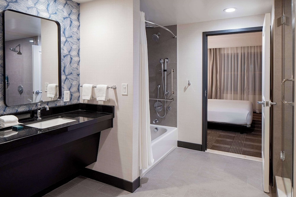 Hilton San Antonio Hill Country - photo 41