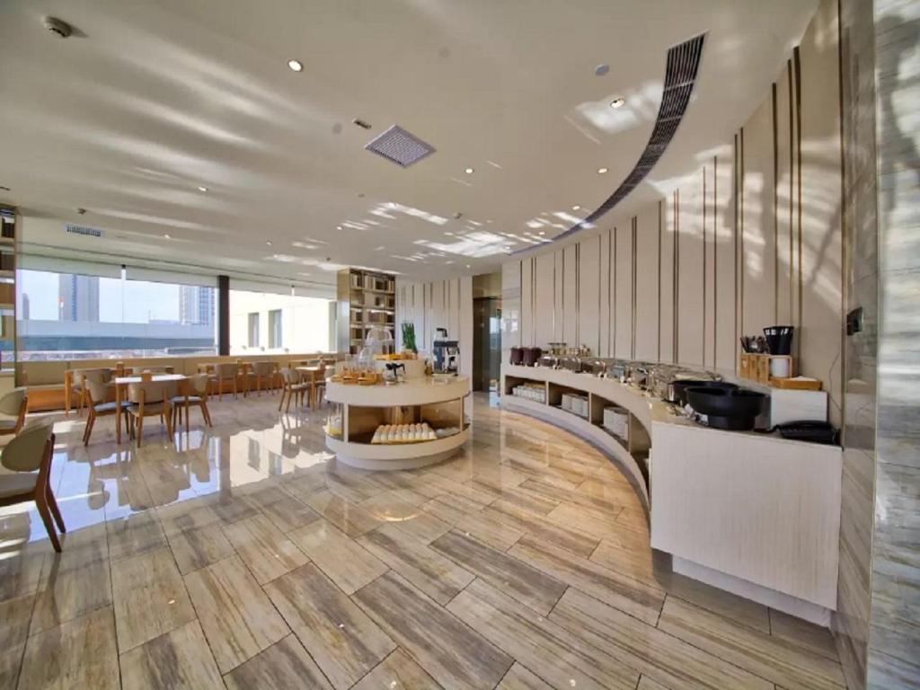 Ji Hotel Changchun International Convention and Exhibition Center — hotel in Changchun