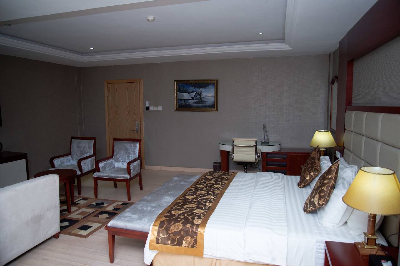 Hotel Sunshine — Enugu — photo 5