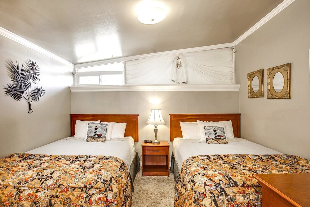 Beachwood Condos & Resort - photo 22