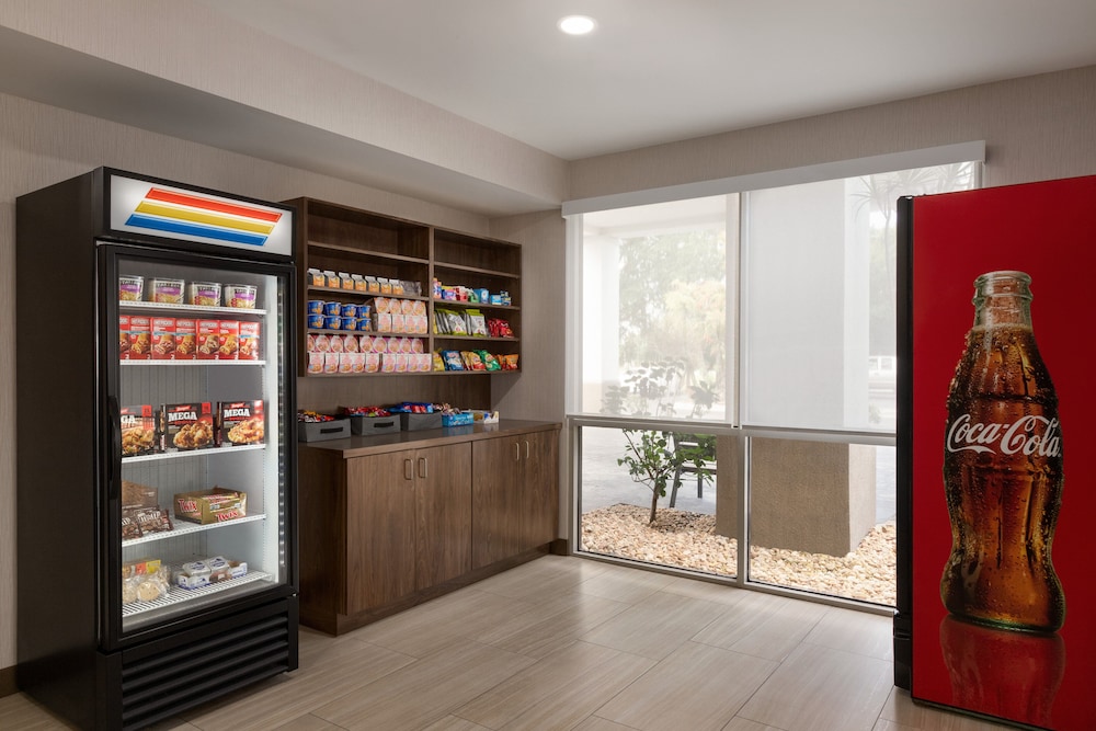 Holiday Inn Express Vero Beach by IHG - photo 23