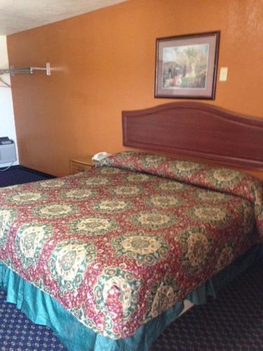American Inn Tyler - photo 11