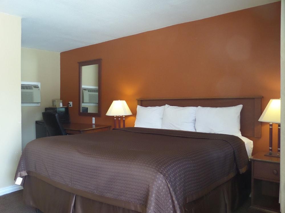 Starlite Motel Many - photo 12