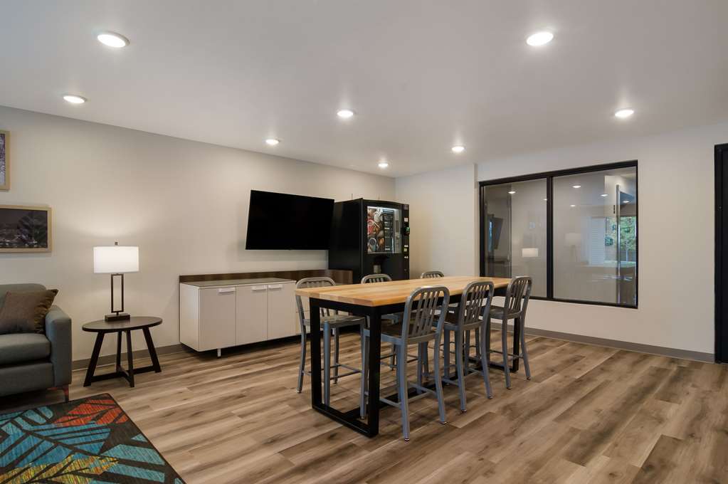 Woodspring Suites Olympia Lacey - photo 6