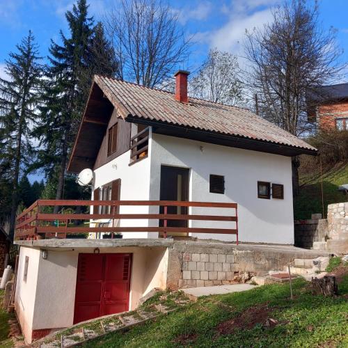 Vikendica Savic TKM in Pale, Bosnia and Herzegovina