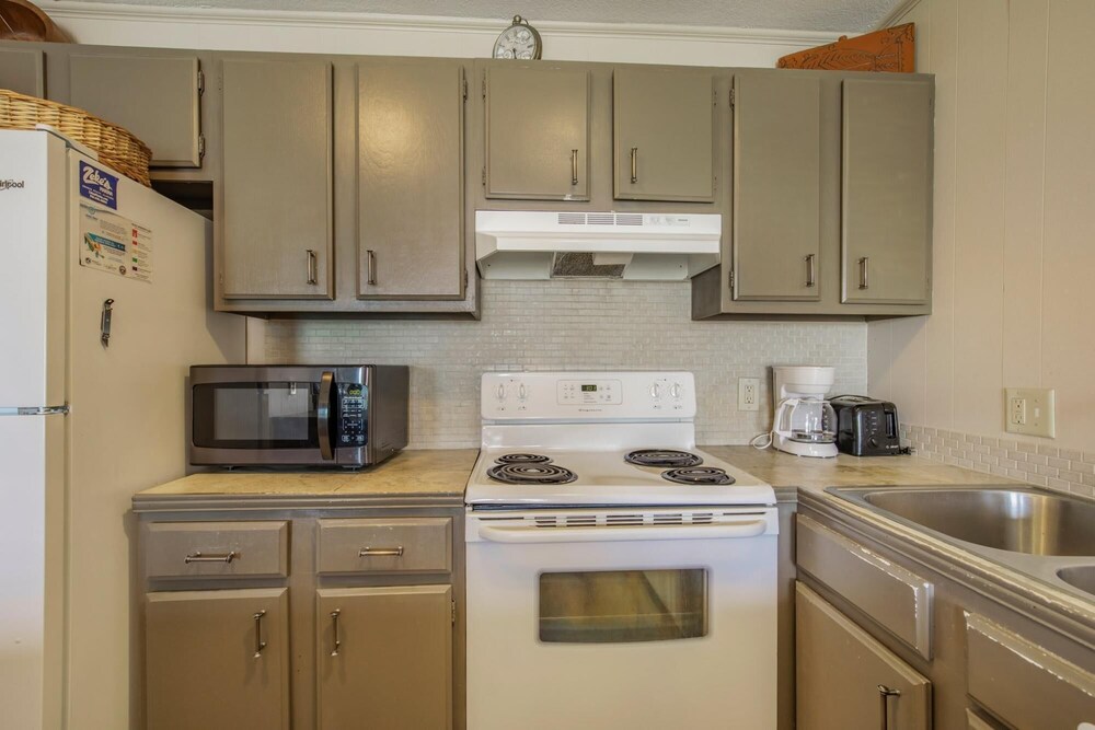 Sailhouse east Pet Friendly Duplex in Gulf Shores Gulf Shores - photo 10