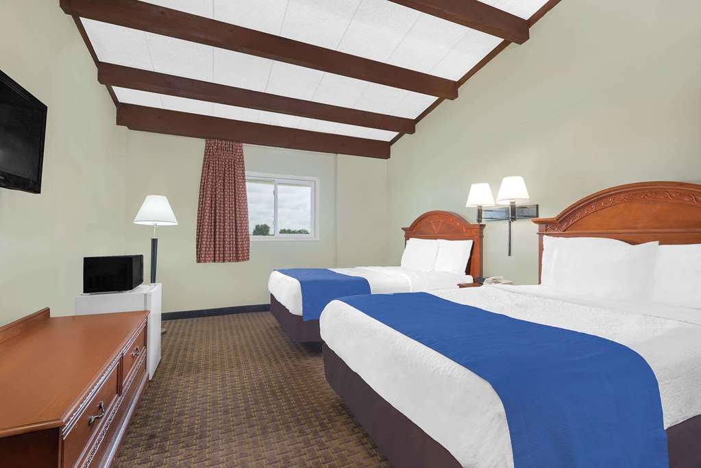 Travelodge by Wyndham Lima OH - photo 9