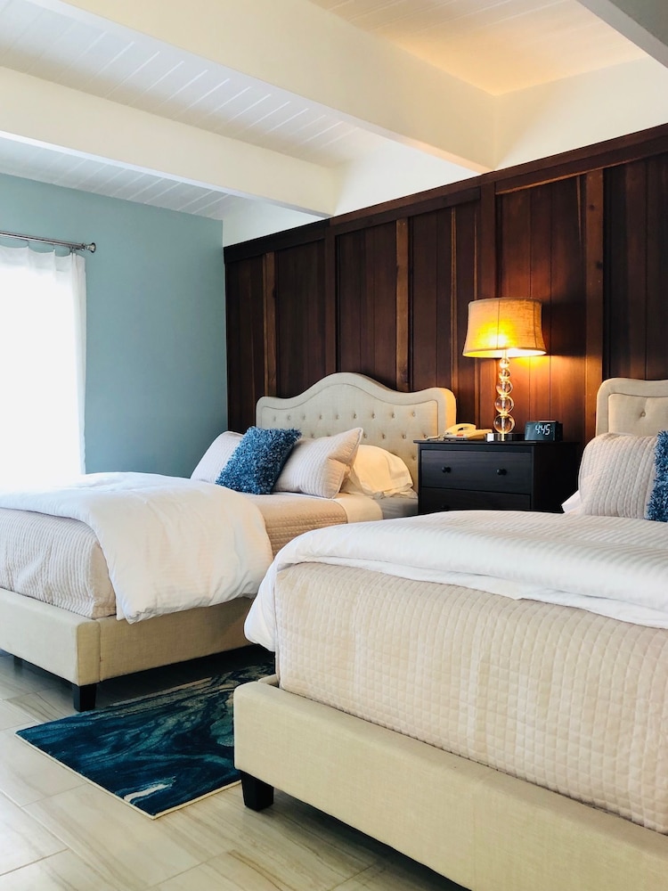 Seafoam Lodge - photo 11