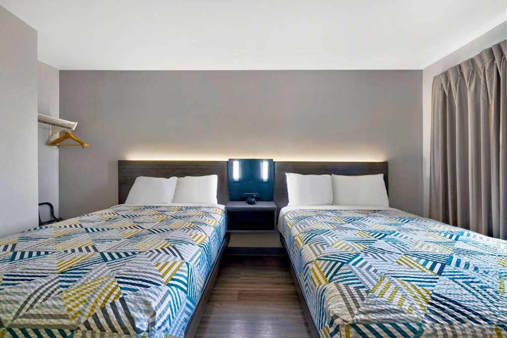 Motel 6 Marble Falls TX - photo 10