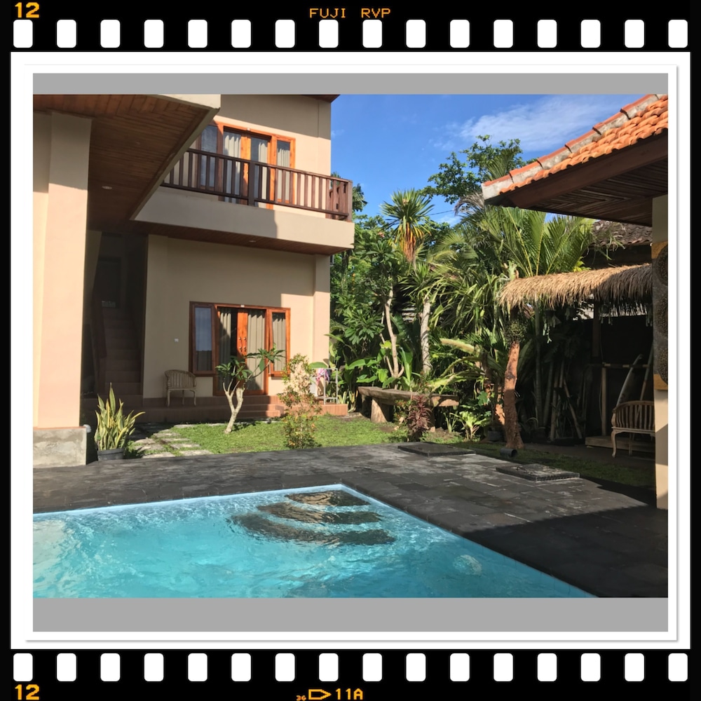 Medewi Beach Inn — hotel in Pekutatan