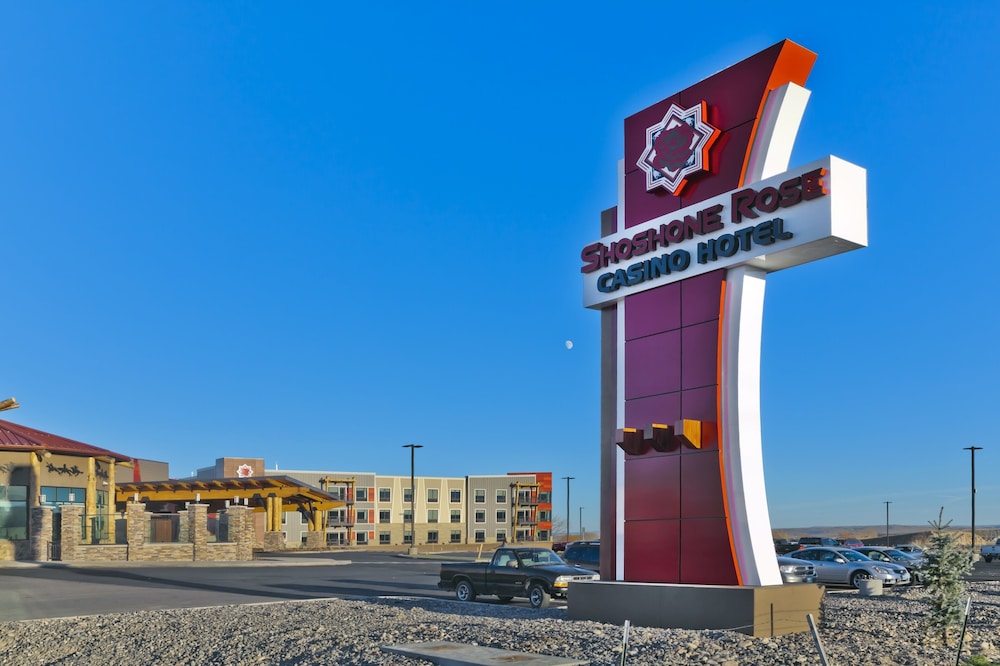 Shoshone Rose Casino & Hotel - photo 26