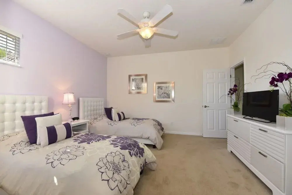 Solterra Resort4376EACJGIL Six Bedroom House — 4-Star Luxury Hotel in Davenport, United States
