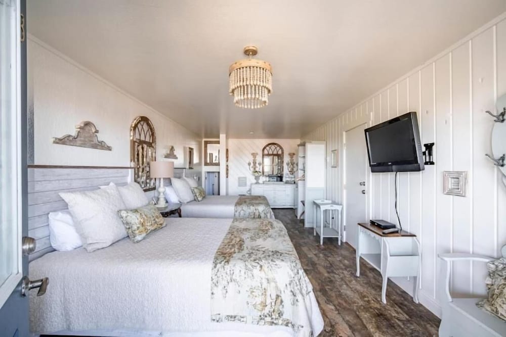 Bandon Marina Inn - photo 6