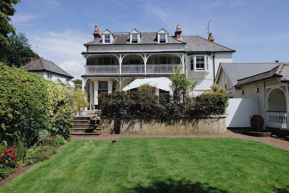 Wingrove House — 4-Star Luxury Hotel in Brighton, United Kingdom