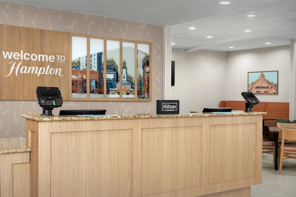 Hampton Inn Fayetteville Fort Bragg - photo 4