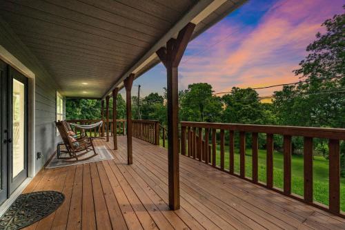 Old and Lost River Home on the river by Super Hosts instant book barbers hill wifi work space fishing hunting bird watching — 4-Star Luxury Hotel in Baytown, United States