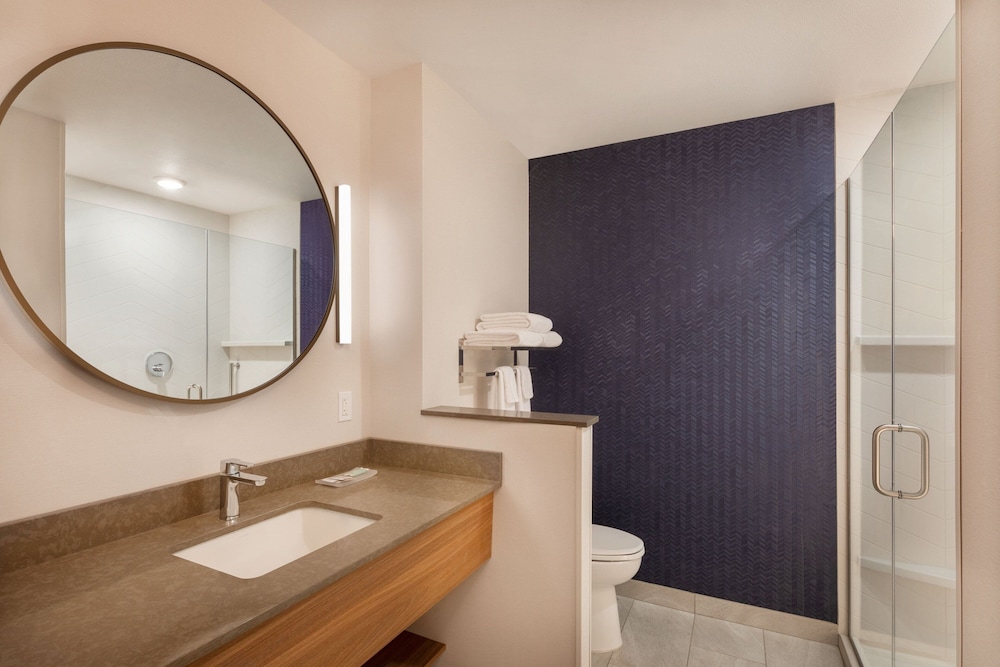 Fairfield Inn & Suites by Marriott Fresno North Shaw Avenue - photo 12