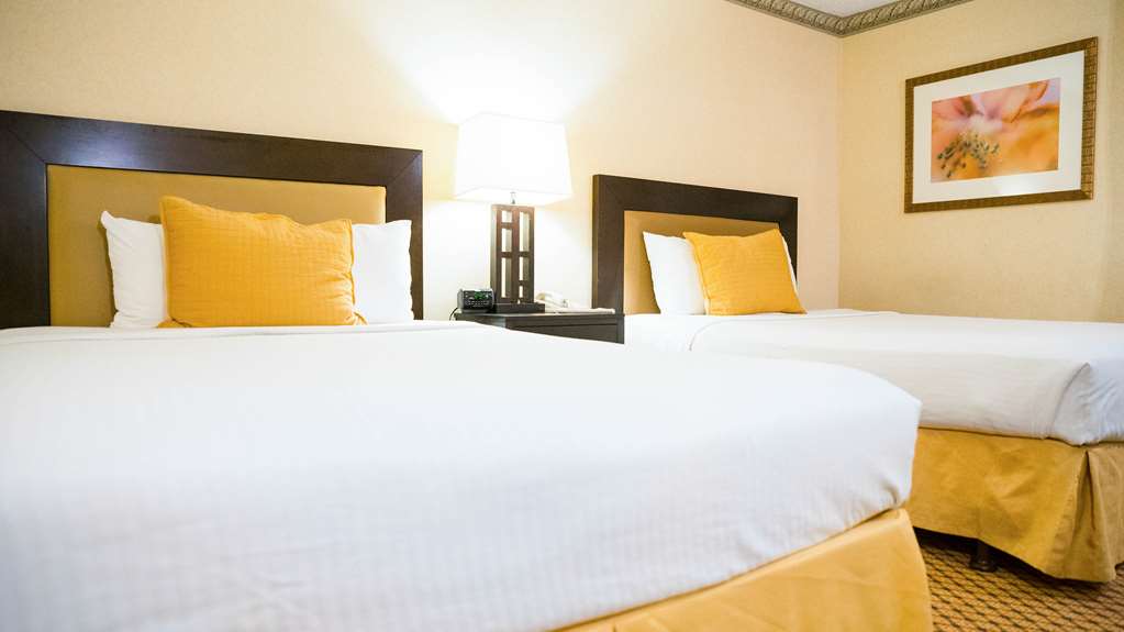 Motel 6 Anaheim Hills - photo 9