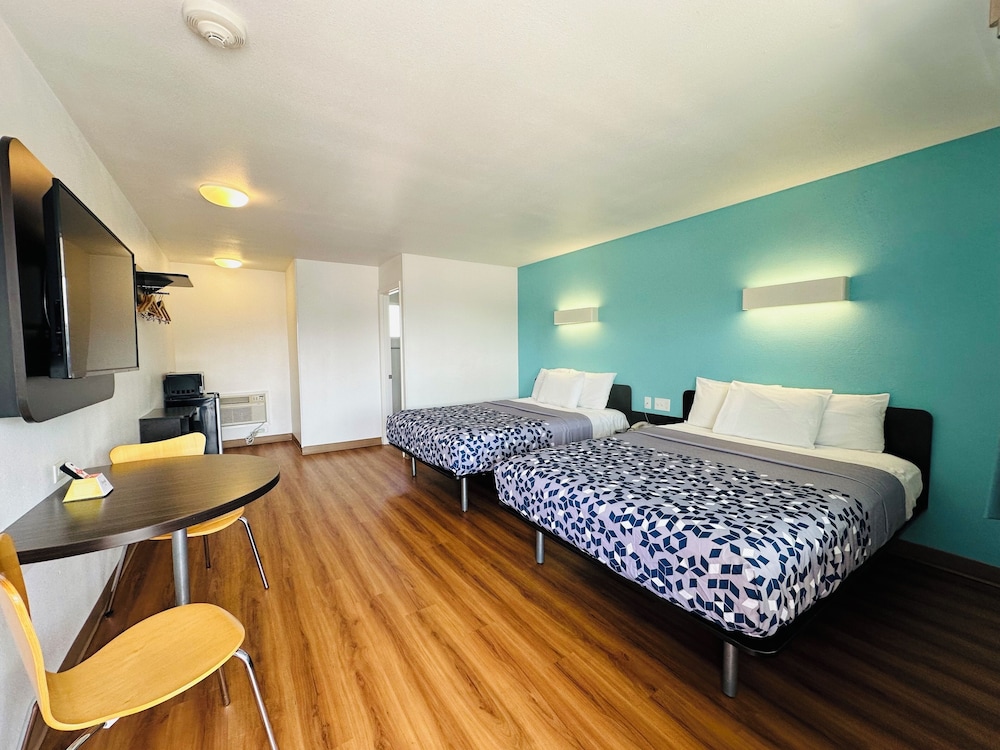 Motel 6 Crescent City CA - featured photo