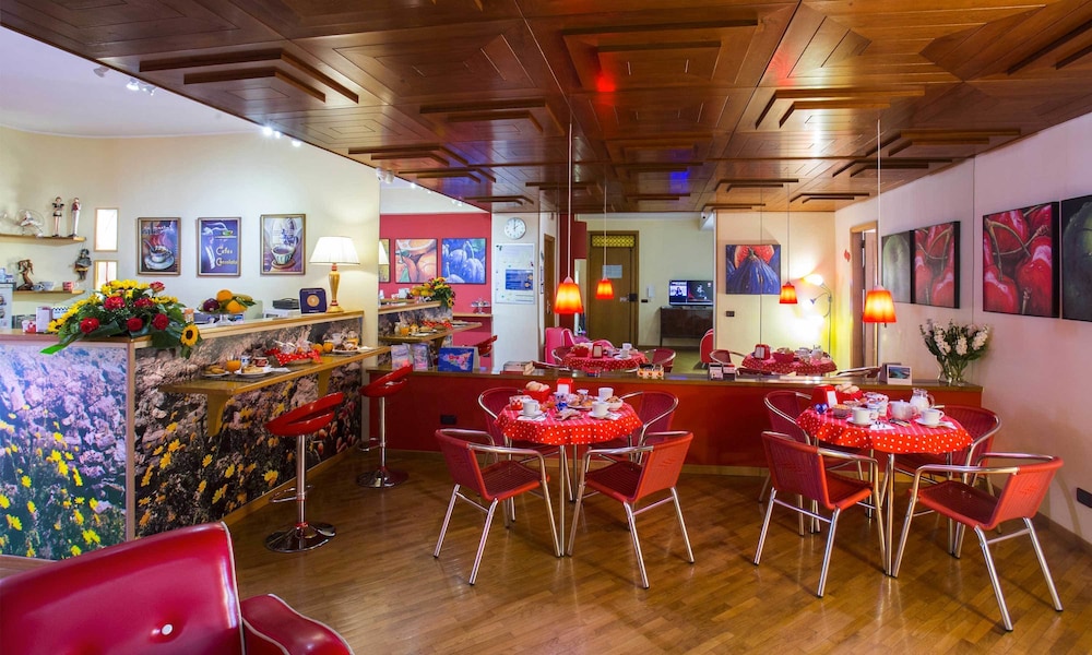 Solaris B&B — 4-Star Luxury Hotel in Milazzo, Italy
