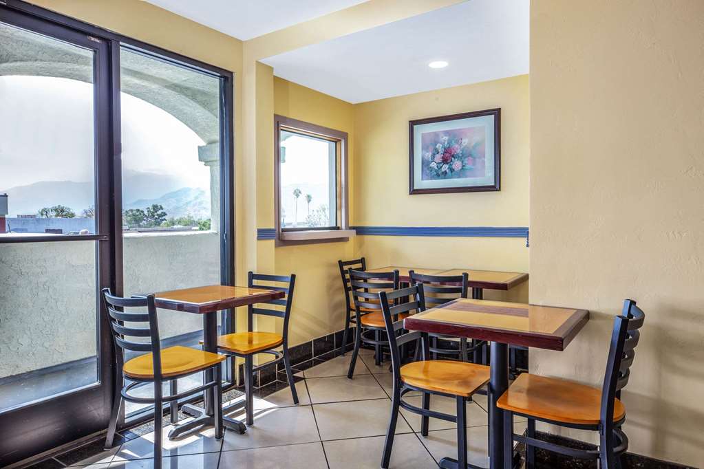 Days Inn by Wyndham Banning Casino Outlet Mall - photo 15