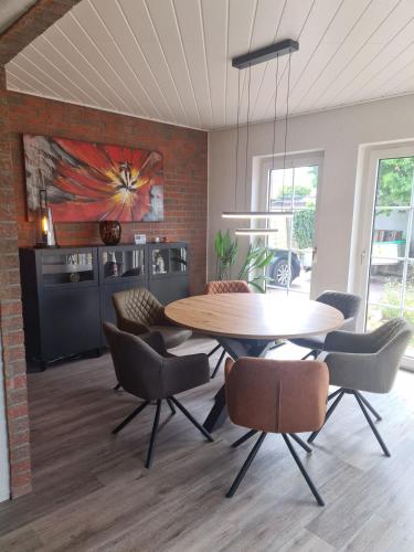 Ferienwohnung Grahn 15154 — 4-Star Luxury Hotel in Leer, Germany