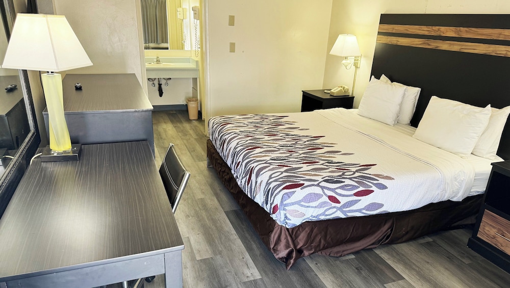 Magnuson Hotel Sierra Vista - photo 11