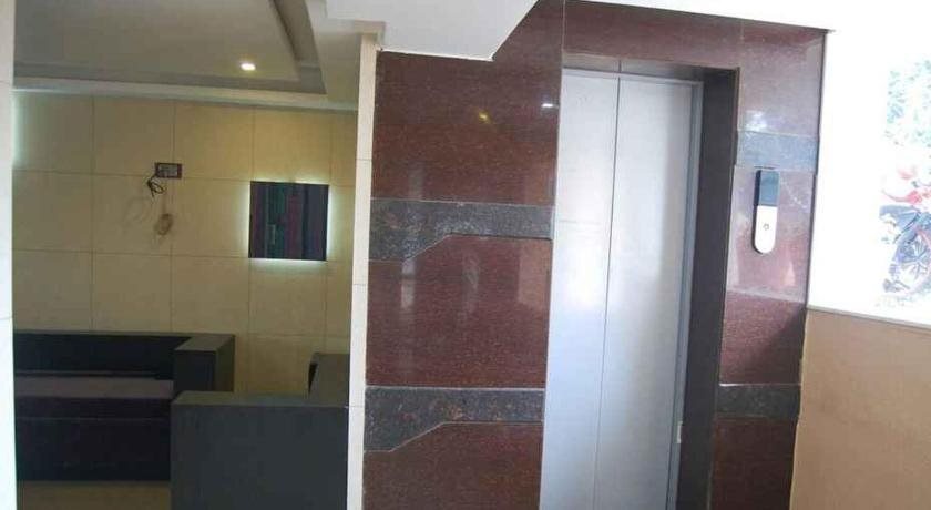 Hotel Celebrations - last minute hotel in Chanda