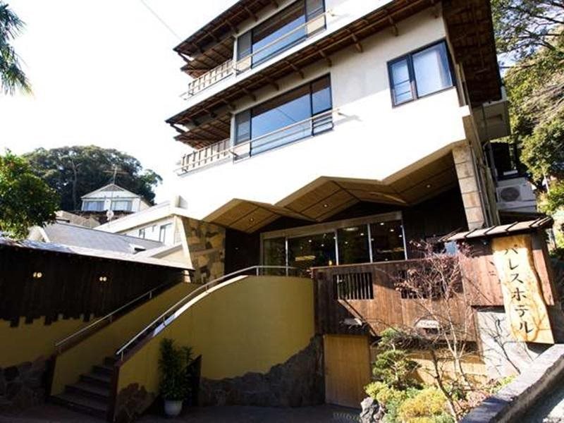 Palace Hotel - carbon neutral hotel in Ito