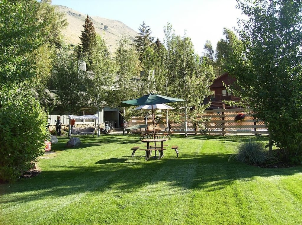 Pony Express Motel - photo 12