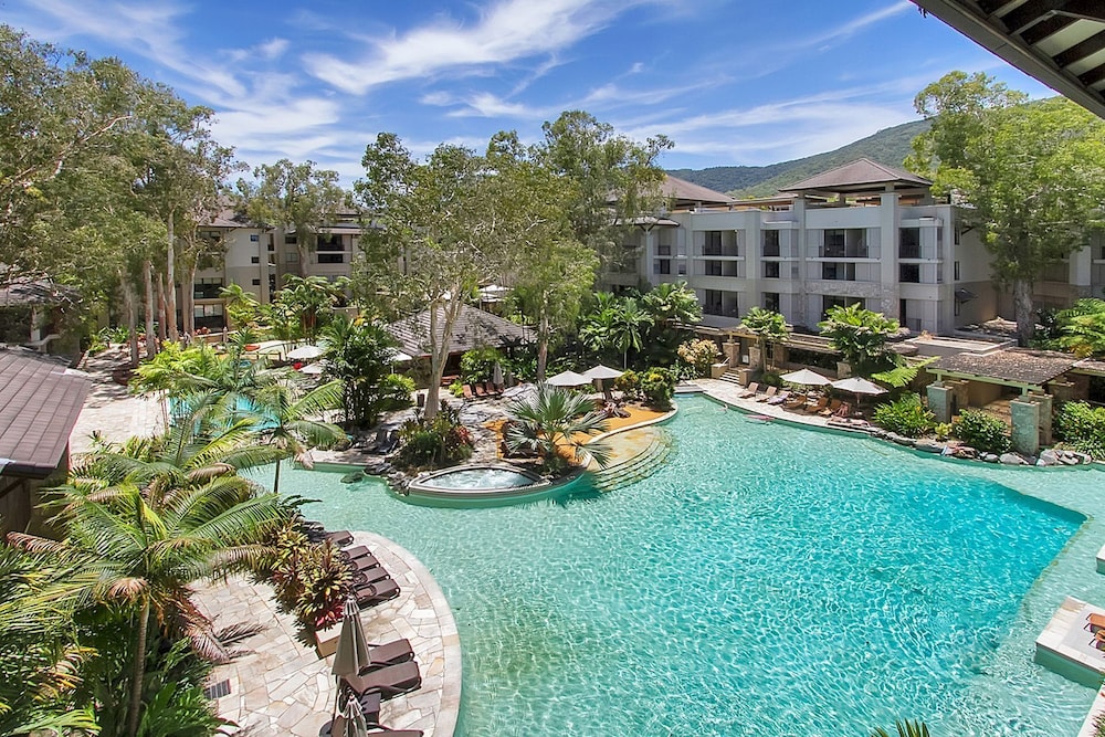 Temple 2 Bedroom Penthouse — 4-Star Luxury Hotel in Palm Cove, Australia