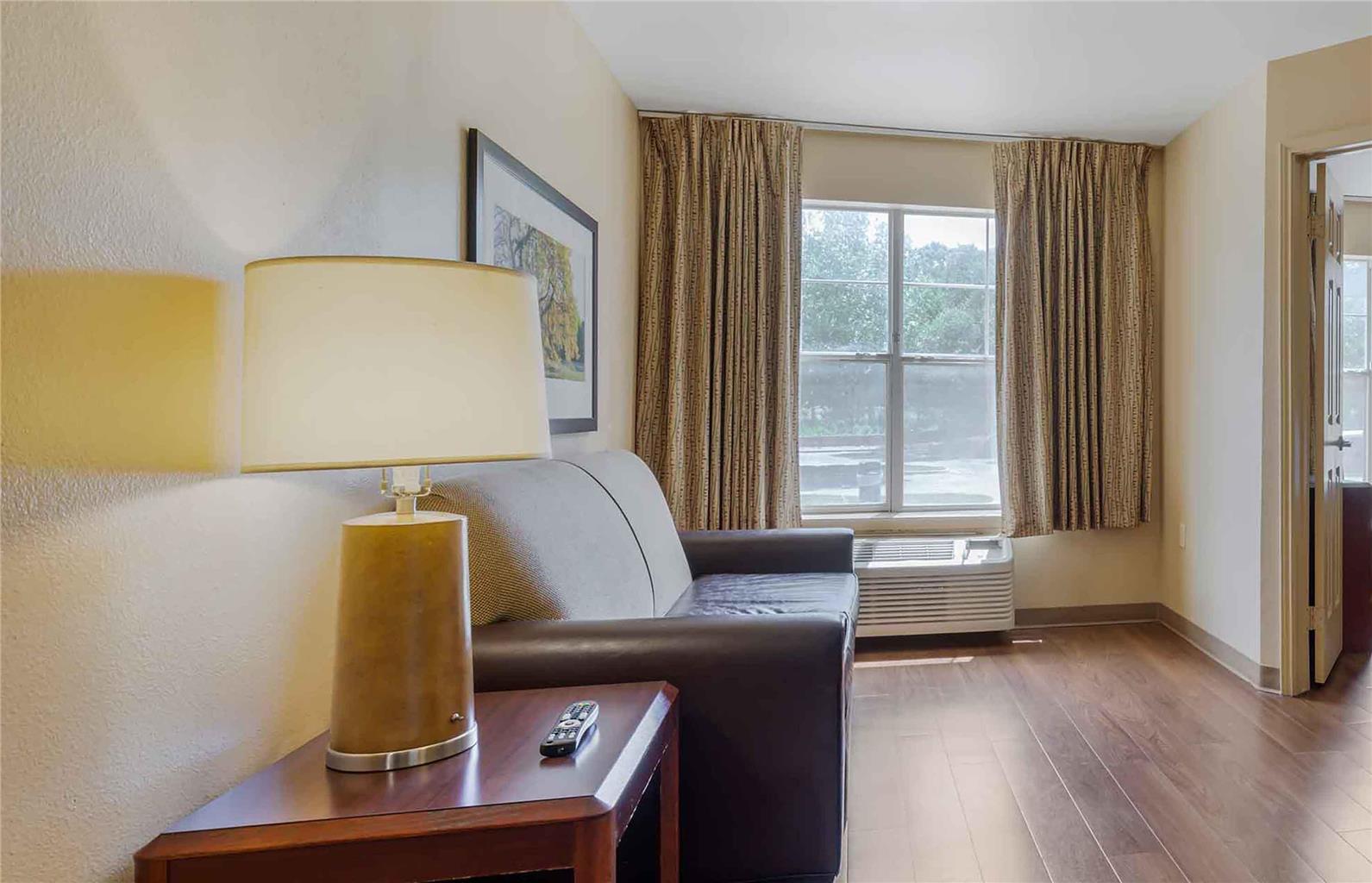 Extended Stay America Suites Atlanta Alpharetta Northpoint W - photo 39