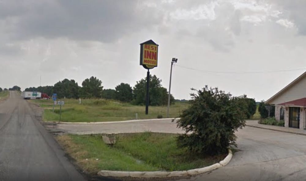 Rest Inn Motel - photo 26