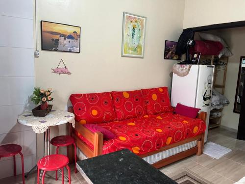 Kitnet Martin de Sa para casal in Caraguatatuba, Brasil