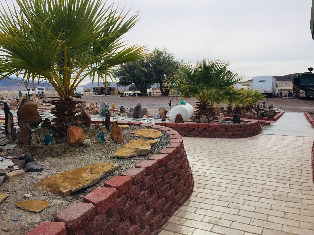 Delight's Hot Springs Resort - photo 34