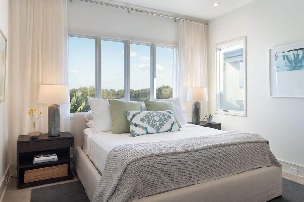 The Ritz Carlton Residences Orlando Grande Lakes - photo 15