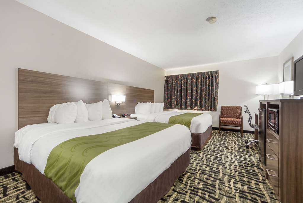 Quality Inn & Suites Omaha Chalco - photo 14