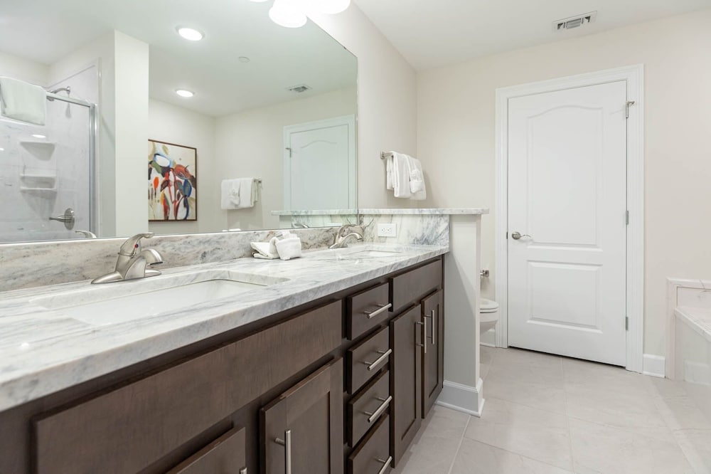 Phoenix Gulf Towers 1701 4 Bedroom Condo - photo 16