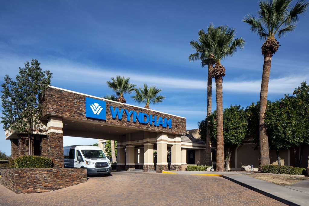 Wyndham Tucson Airport Hotel & Conference Center - photo 24