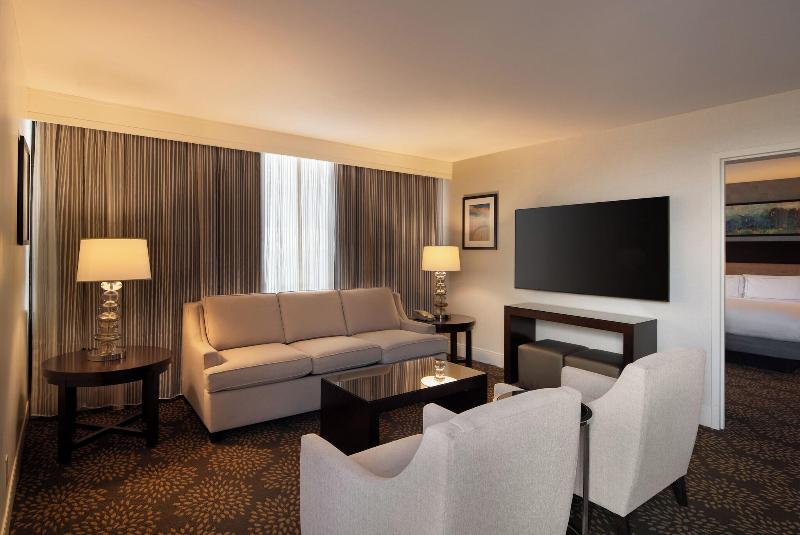 DoubleTree by Hilton Washington DC Crystal City - photo 87