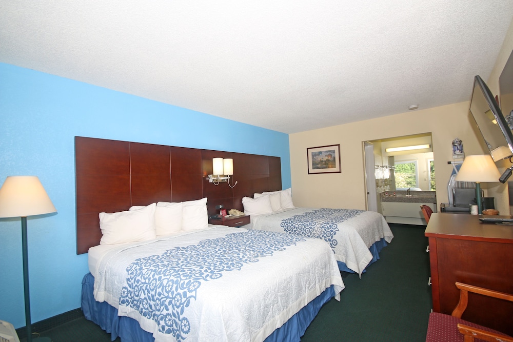 Hamilton Inn Jonesville NC - photo 20