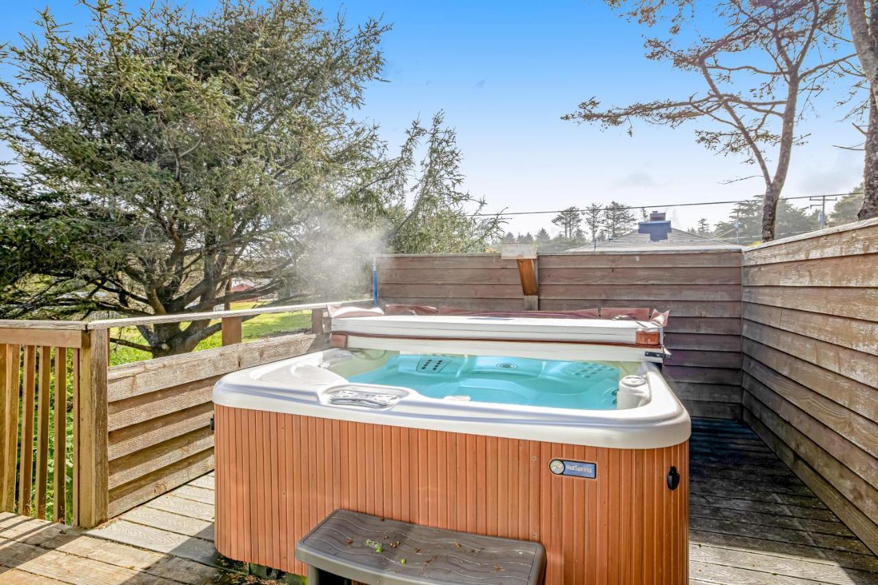 Bayocean Retreat — Tillamook