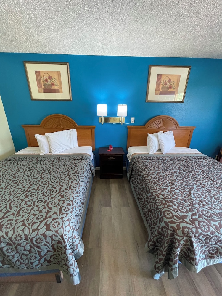 Executive Inn Of Mountain Home - photo 5