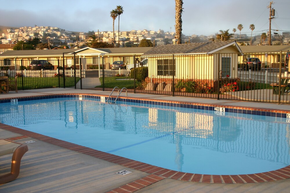 Rodeway Inn at Morro Bay - photo 17