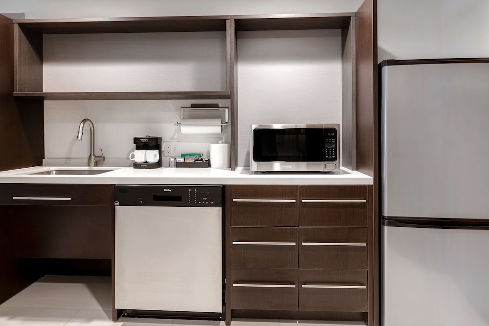 Home2 Suites by Hilton Wilkes Barre - photo 25