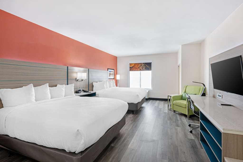 Best Western Plus Executive Residency Carlsbad Hotel - photo 45