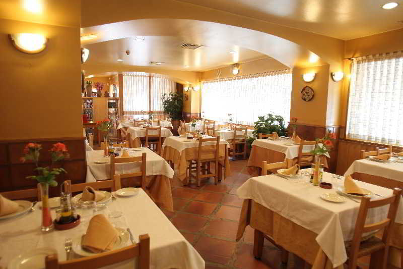 Meson del Barro Hotel