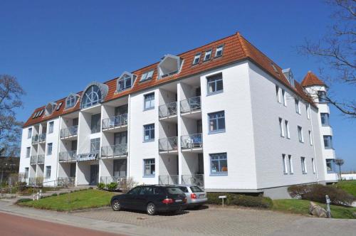 Strandhotel Appartement Nr 33 — 4-Star Luxury Hotel in Timmendorfer Strand, Germany